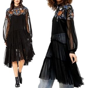 NEW🦋🌺 Free People Floral Embroidered Maxi Top Dress, Small